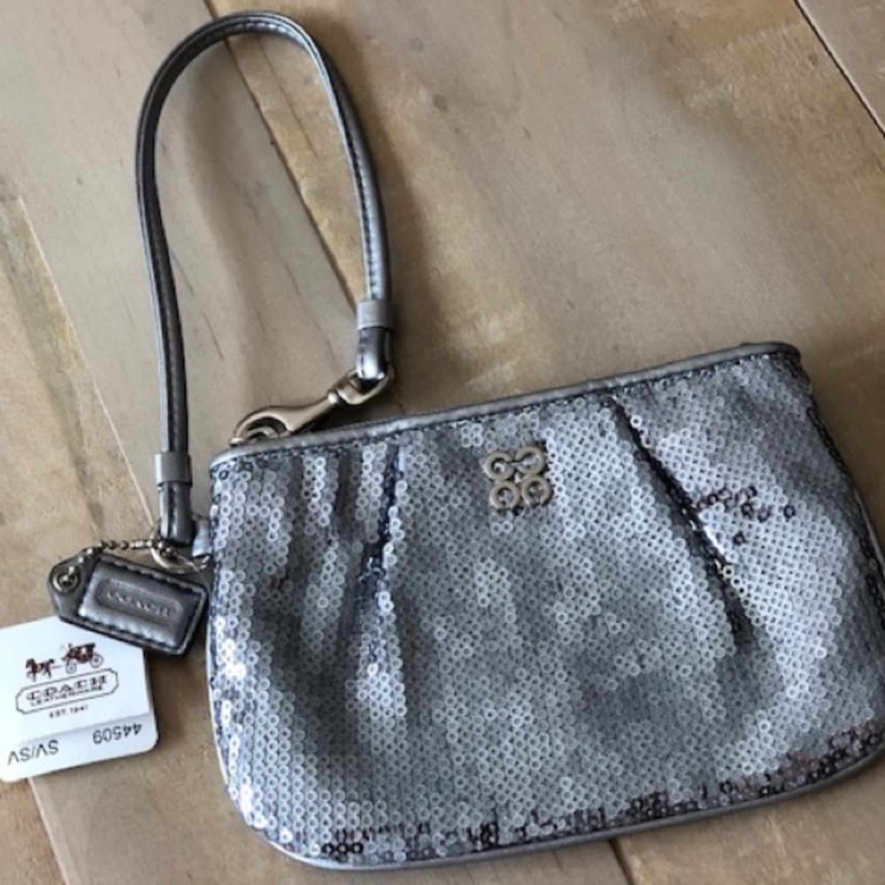 Coach BRAND NEW Silver Sequin Wristlet